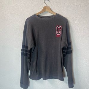 coogie sweater size L